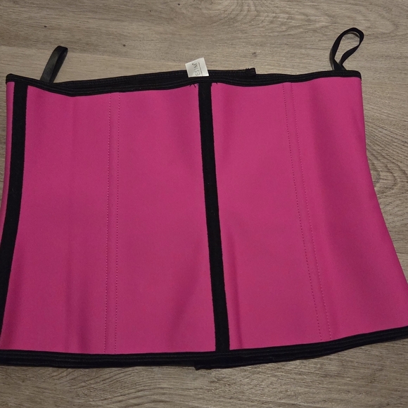 Vibrant Pink Shapewear Corset - Picture 2 of 3